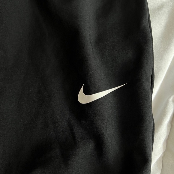 Nike Women's Bliss Victory Training Pants - Extra Small Size Black, White - Picture 4 of 9